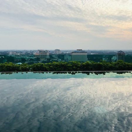 Astra Suites Central Chiang Mai Dış mekan fotoğraf