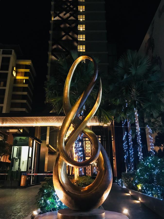 Astra Suites Central Chiang Mai Dış mekan fotoğraf