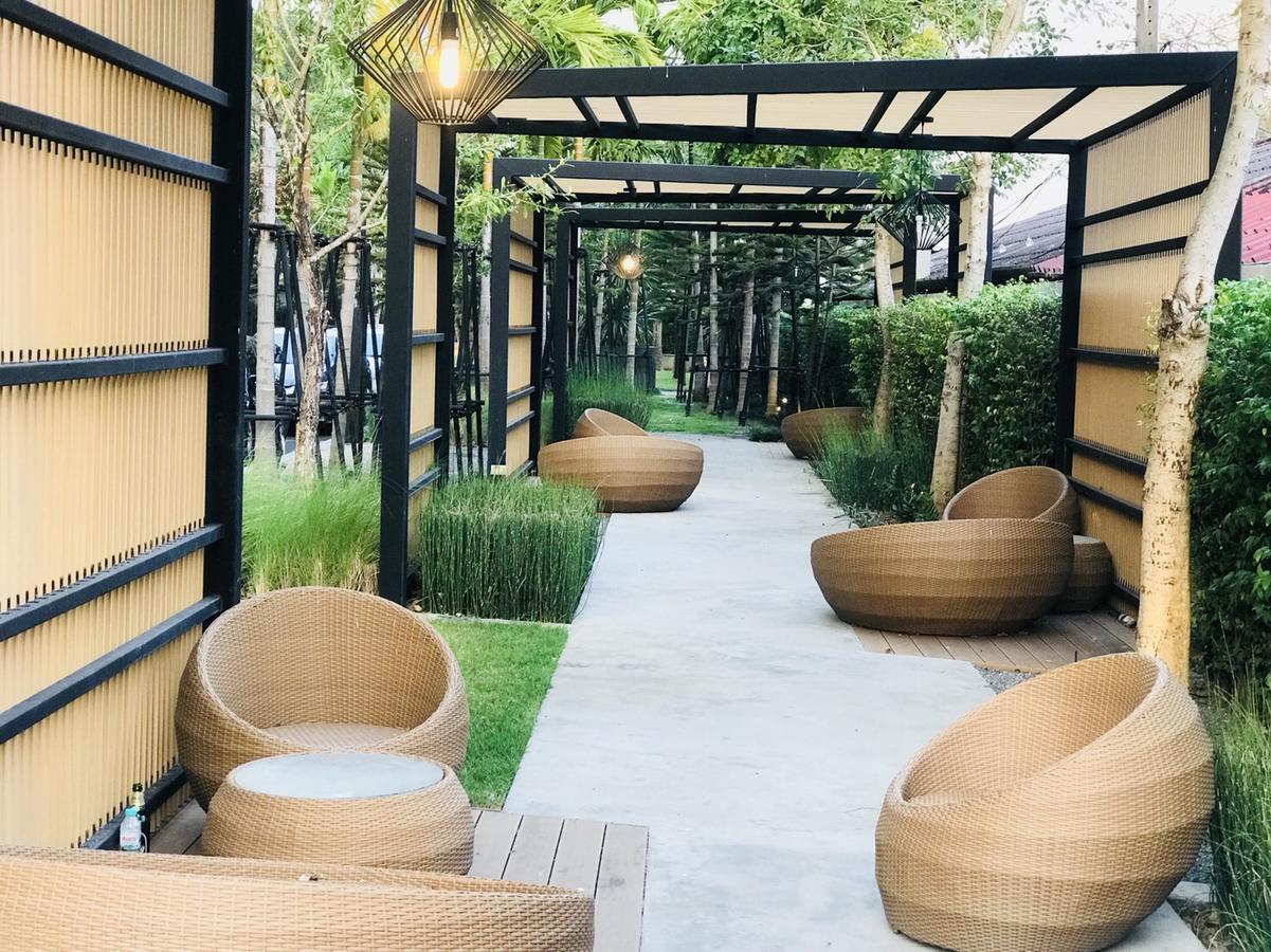 Astra Suites Central Chiang Mai Dış mekan fotoğraf
