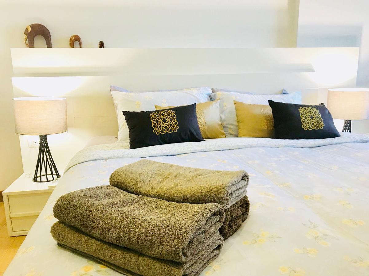 Astra Suites Central Chiang Mai Dış mekan fotoğraf