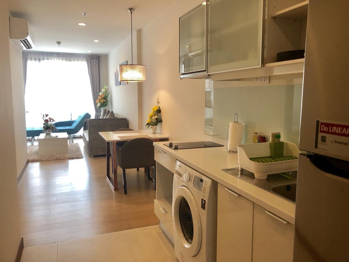 Astra Suites Central Chiang Mai Dış mekan fotoğraf